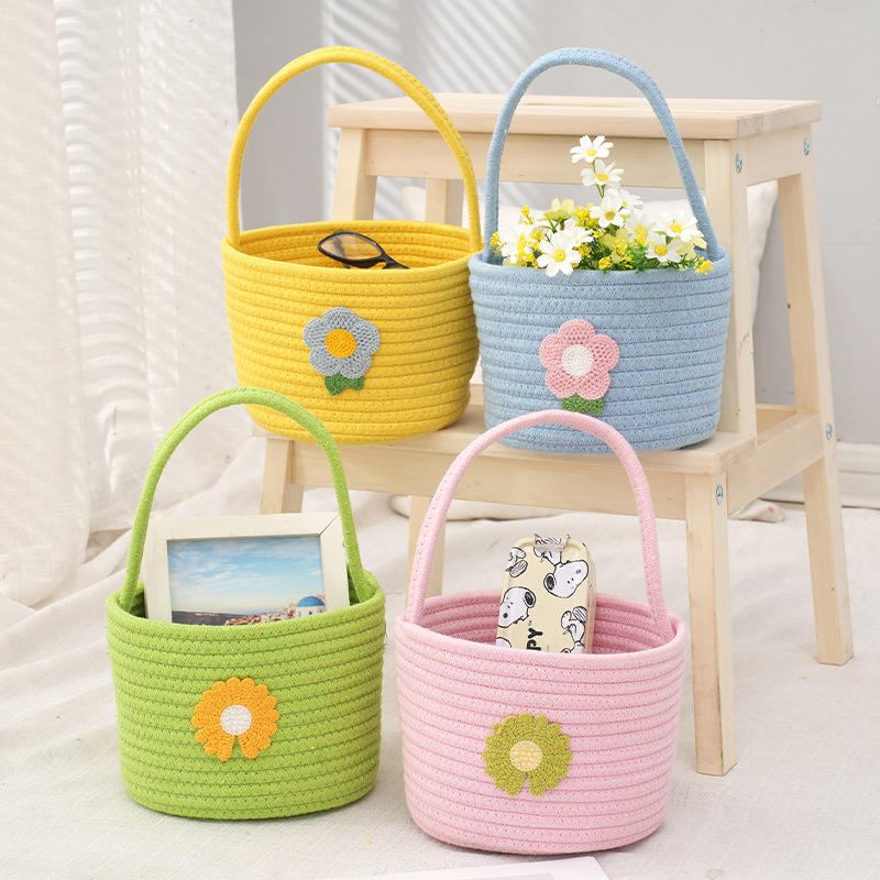 سبت تخزين قطن مجدول بيد بتصميم وردة – Woven Cotton Rope Storage Basket with Handle & Flower