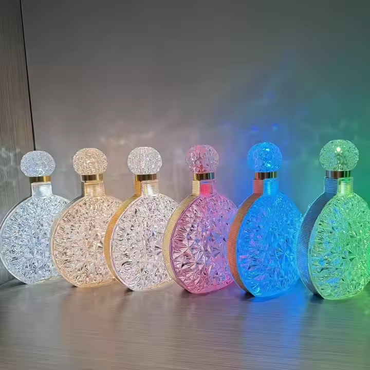 أباجورة زجاجة كريستال بإضاءة ملونة – Crystal Bottle Lamp with Colorful Light